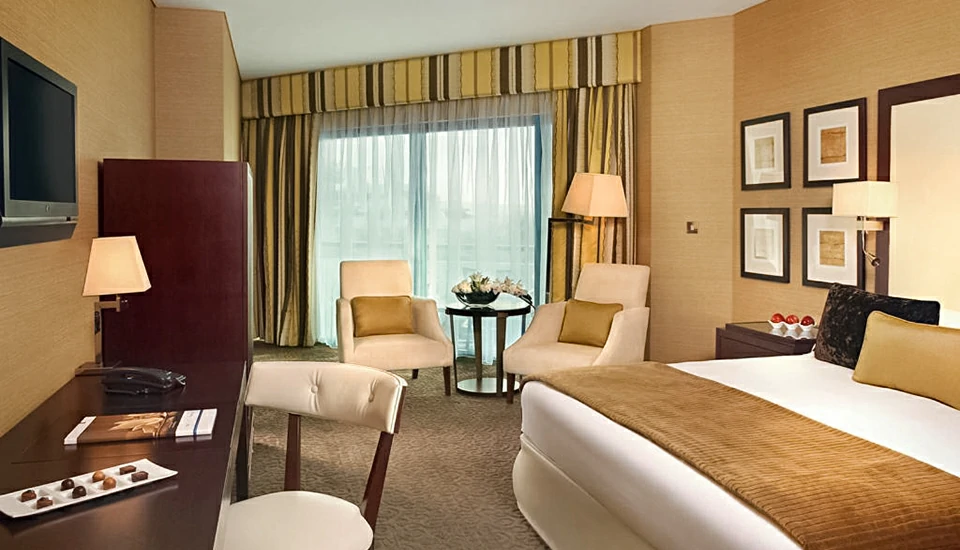 هتل موون پیک گرند البوستان دبی